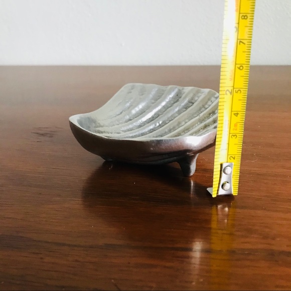 Mexican pewter seashell ring dish - Picture 7 of 7